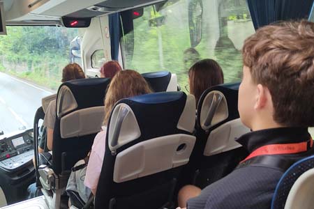 поездка в школу